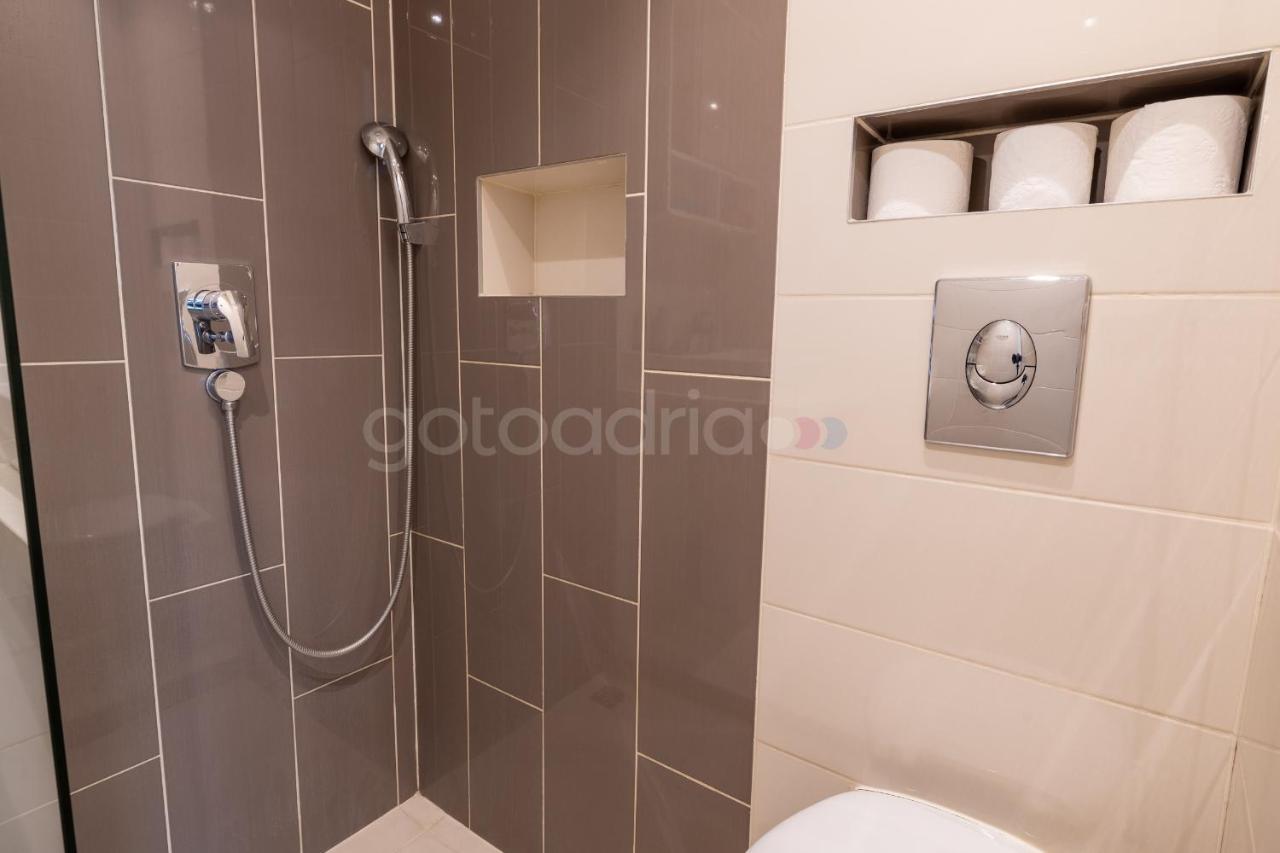 Modern Duplex Studio Tommy Makarska Ngoại thất bức ảnh